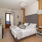 Arion 3* Delphi
