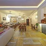 Hotel Arion 3*
