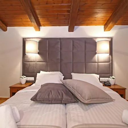 Arion Hotel Delphes