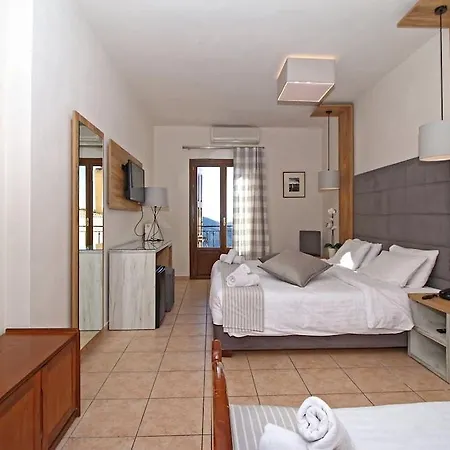 Arion 3* Delphes